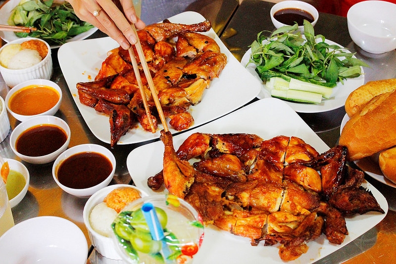 quan ga nuong o o o